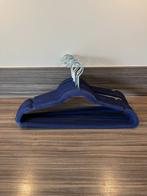 VELVET kledinghangers - NAVI BLUE / SILVER - 30 stuks NIEUW, Kleding | Dames, Kledinghangers, Ophalen of Verzenden, Nieuw, Fluweel