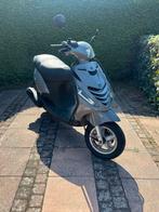Piaggio Zip 4 takt, Fietsen en Brommers, Scooters | Piaggio, Gebruikt, Maximaal 45 km/u, Zip, Ophalen of Verzenden