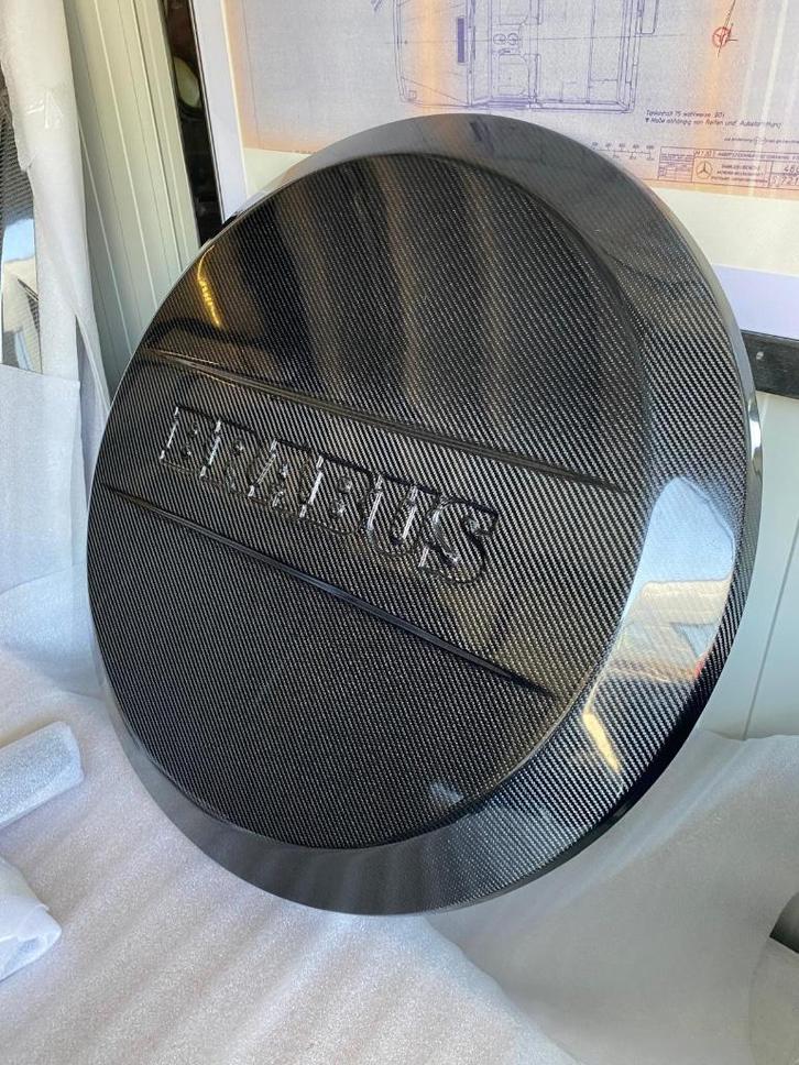 Brabus wheelcover achterplaat CARBON W463/W464 NIEUW !!!, Auto diversen, Tuning en Styling, Ophalen of Verzenden