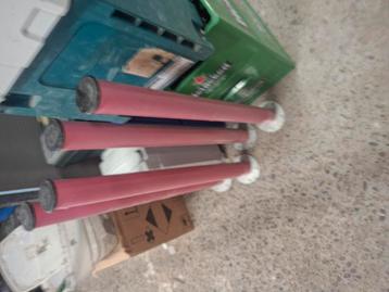 tafelpoten bureaupoten beschikbaar voor biedingen