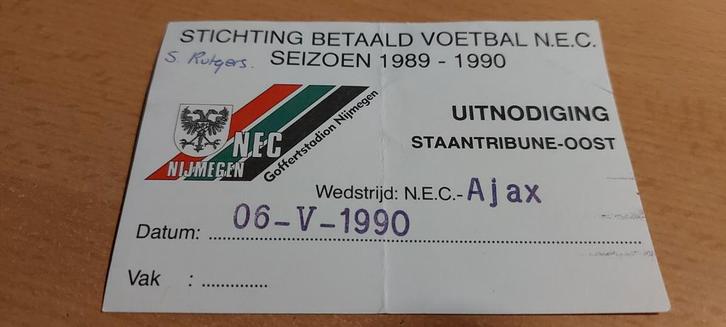 oud voetbal-ticket NEC Nijmegen - AJAX #3, Verzamelen, Sportartikelen en Voetbal, Gebruikt, Overige typen, Ajax, Verzenden