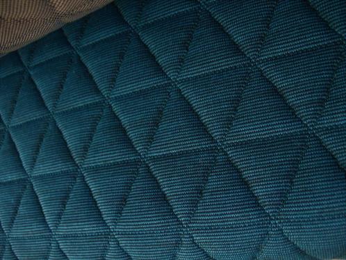 Kvadrat Febrik Triangle 772; petrol; ca. 13 meter meubelstof, Hobby en Vrije tijd, Stoffen en Lappen, Nieuw, Wol, 120 cm of meer