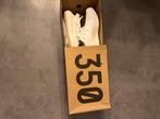 Yeezy 350, Wit, Nieuw, Ophalen of Verzenden, Sneakers of Gympen