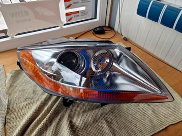 Z4 E85 XENON PRE FACELIFT. KOPLAMPEN NIEUWSTAAT KOPLAMP  beschikbaar voor biedingen