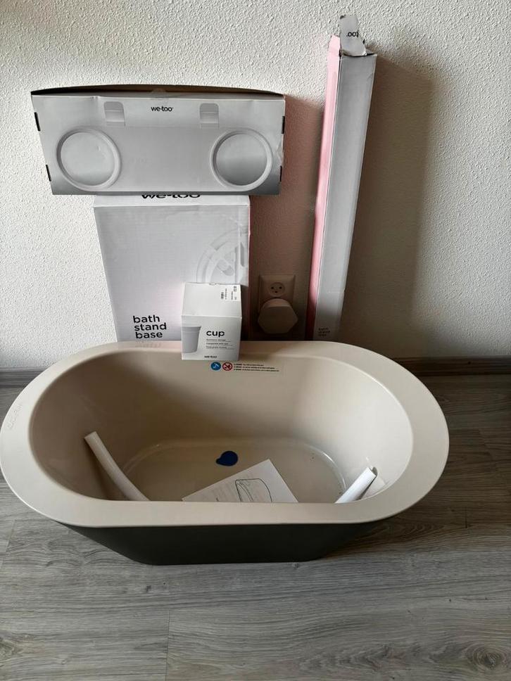 We-too badset + luieremmer en verschoonkussen, Kinderen en Baby's, Badjes en Verzorging, Luieremmer, Ophalen