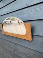 Brocante oude spiegel, Antiek en Kunst, Antiek | Spiegels, Ophalen of Verzenden, Overige vormen, 50 tot 100 cm, Minder dan 100 cm