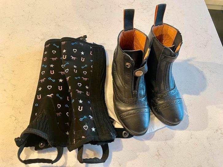 Kinderen jodhpurs (maat 32) en chaps (maat 8), Dieren en Toebehoren, Paardrijkleding, Zo goed als nieuw, Kinderen, Schoeisel, Dressuur