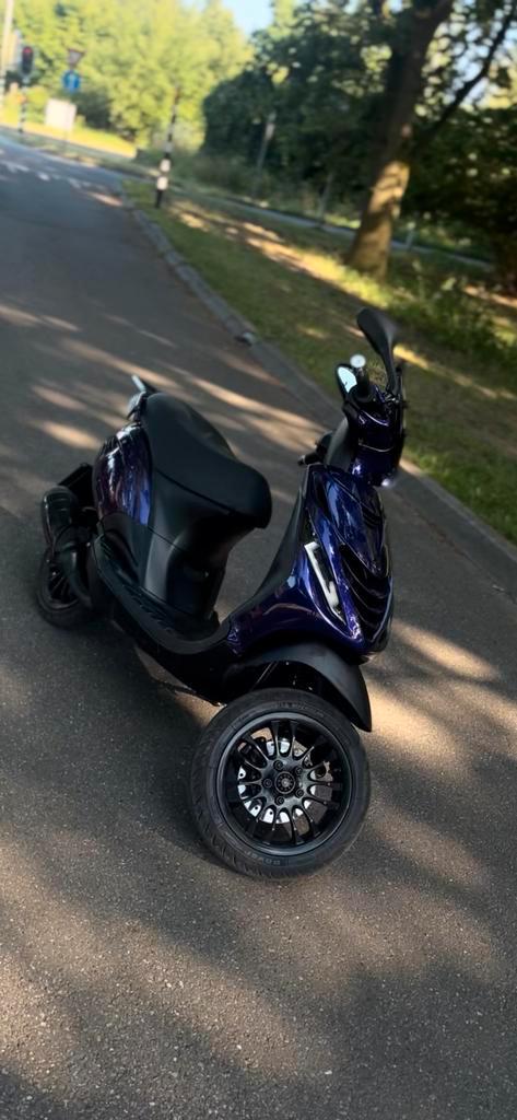 Piaggio zip SP 70cc bomvol!, Fietsen en Brommers, Scooters | Piaggio, Zo goed als nieuw, Zip, Ophalen