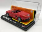 New-Ray 48669 Ford Mustang Mach 3 Cabriolet 1998 -GOED- M30, Hobby en Vrije tijd, Modelauto's | 1:43, Overige merken, Gebruikt
