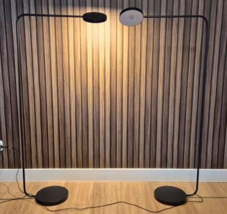 Spoedrit! 2 lampen van Best  Hazerswoude-Rijndijk, Diensten en Vakmensen, Verhuizers en Opslag, Verhuizen binnen Nederland