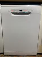 BOSCH serie 2 slecht 1 jaar oud. ZGAN weg ivm Verhuizing!, Ophalen, Minder dan 85 cm, Minder dan 10 liter, Zo goed als nieuw