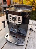 De'Longhi Magnifica S Volautomaat Espresso Machine, Witgoed en Apparatuur, Koffiezetapparaten, Afneembaar waterreservoir, Espresso apparaat