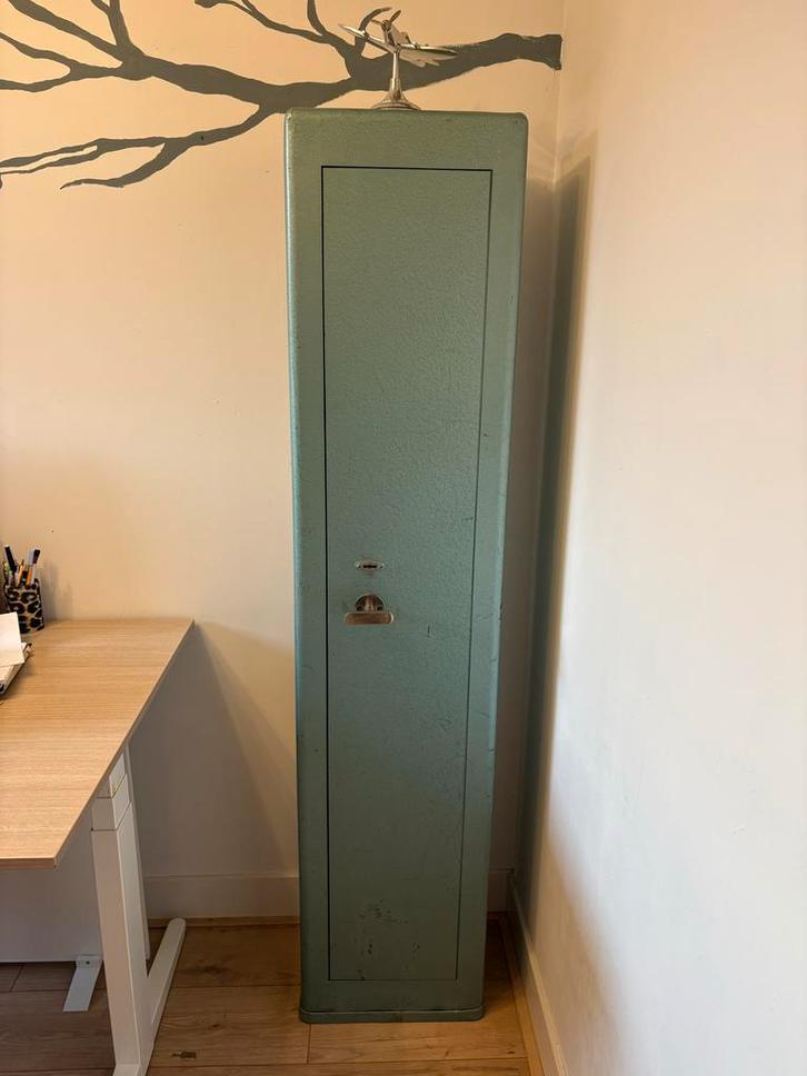 Vintage Wapenkluis / Lockerkast, Huis en Inrichting, Kasten | Lockerkasten, Gebruikt, Ophalen