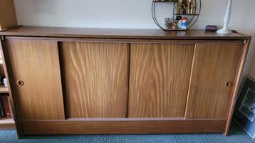 Retro 1 persoons opklapbed met houten ombouw beschikbaar voor biedingen