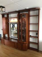 Wandmeubel mahonie kleur merk Mustering, Ophalen, Gebruikt, Met deur(en), 200 cm of meer