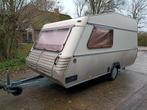 Kip hy-line met rondzit, Caravans en Kamperen