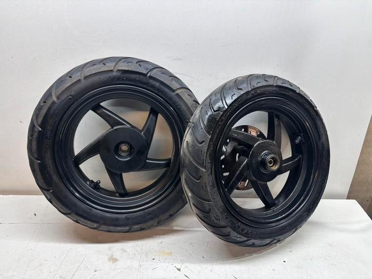 Velgen met banden Sym Fiddle 2, Fietsen en Brommers, Brommeronderdelen | Scooters, Gebruikt, SYM, Overige typen, Ophalen of Verzenden