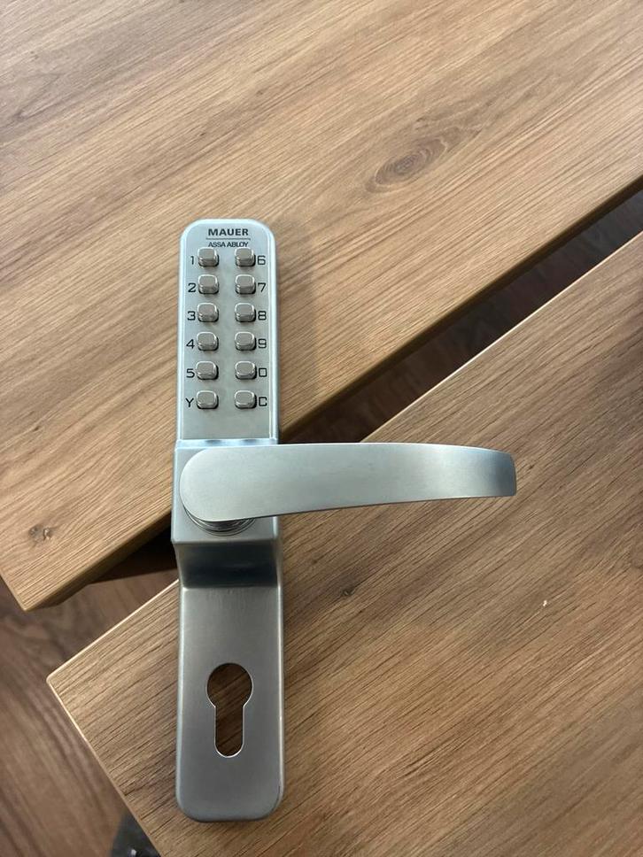 Mauer Codeslot Assa Abloy Mechanisch, Doe-het-zelf en Verbouw, Hang- en Sluitwerk, Zo goed als nieuw, Slot, Overige materialen