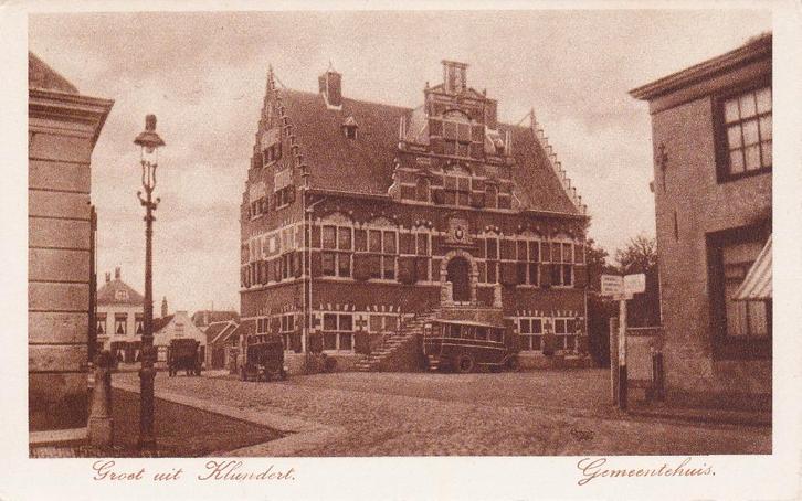 02232 Klundert - Groet uit ... Gemeentehuis, Verzamelen, Ansichtkaarten | Nederland, Ongelopen, Noord-Brabant, Voor 1920, Verzenden