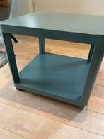 Twee Blauwe ikea bijzettafeltjes met wieltjes, Huis en Inrichting, Kunststof, Gebruikt, Vierkant, 55 tot 75 cm