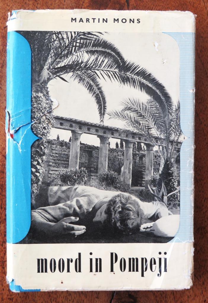 Martin Mons Moord in Pompeji 1e druk 1959 Accoladeserie 59, Boeken, Detectives, Gelezen, Ophalen of Verzenden