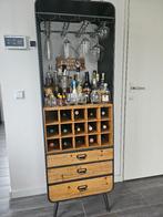 Wijnkastje, Ophalen, Zo goed als nieuw, 25 flessen of meer, Minder dan 50 cm