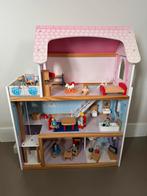 Poppenhuis met lift, licht & houten accessoires, Ophalen, Zo goed als nieuw, Poppenhuis