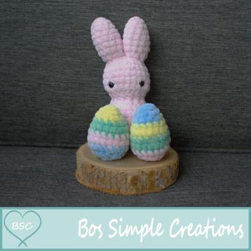 Gehaakte Peep Bunny Roze met paaseitjes | Amigurumi Knuffel