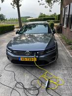 Volkswagen Passat 1.4 TSI 160KW GTE Phev VAR Dsg6 2015 Grijs, Auto's, Euro 6, Grijs, 1600 kg, Te koop