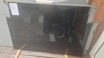 Granieten aanrechtblad 3 stukken beschikbaar voor biedingen