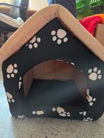 Poezenhuisje, Dieren en Toebehoren, Kattenmanden, Ophalen, Gebruikt