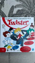 Twister Hasbro, Hobby en Vrije tijd, Gezelschapsspellen | Kaartspellen, Ophalen of Verzenden, Zo goed als nieuw, Hasbro MB spellen