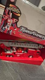 Optimus Prime robots in disguise 2001 compleet in doos, Verzamelen, Transformers, G1, Ophalen of Verzenden, Zo goed als nieuw