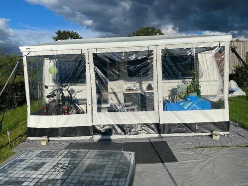thule wanden voor  Thule Omnistor cassetteluifel, Caravans en Kamperen, Caravan accessoires, Zo goed als nieuw, Ophalen