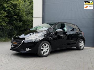 Peugeot 208 1.2 PureTech Style Pack | Navigatie | Cruise Con beschikbaar voor biedingen