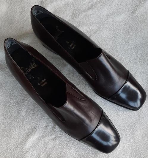 NIEUW Oswald bruine instapper 42 comfort breedte, Kleding | Dames, Schoenen, Nieuw, Instappers, Bruin, Ophalen of Verzenden