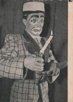 Vintage knipsel 1946 Circus Moustier & clown op tournee, Verzamelen, Verzenden, 1940 tot 1960, Nederland, Knipsel(s)