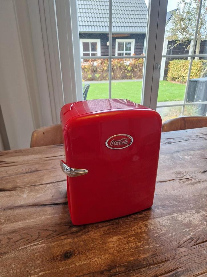 Mini koelbox Coca Cola (voor 10 blikjes), Caravans en Kamperen, Koelboxen, Gebruikt, Koelbox, Koelelement, Ophalen of Verzenden