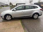 Renault Mégane Estate 1.5 dCi Dynamique, Auto's, Renault, Voorwielaandrijving, Euro 5, Stof, Gebruikt
