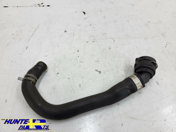 Waterpijp Volvo V40 II 2.0 D4  ('12-'19) 31368809, Auto-onderdelen, Motor en Toebehoren, Volvo, Gebruikt, Ophalen of Verzenden
