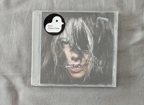 2 singles Bjork - It's a Quiet Place, Cd's en Dvd's, Cd Singles, Nieuw in verpakking, Pop, 2 t/m 5 singles, Ophalen of Verzenden