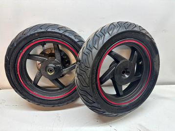 Veel onderdelen Sym Fiddle 2 euro4 2018-2021 beschikbaar voor biedingen