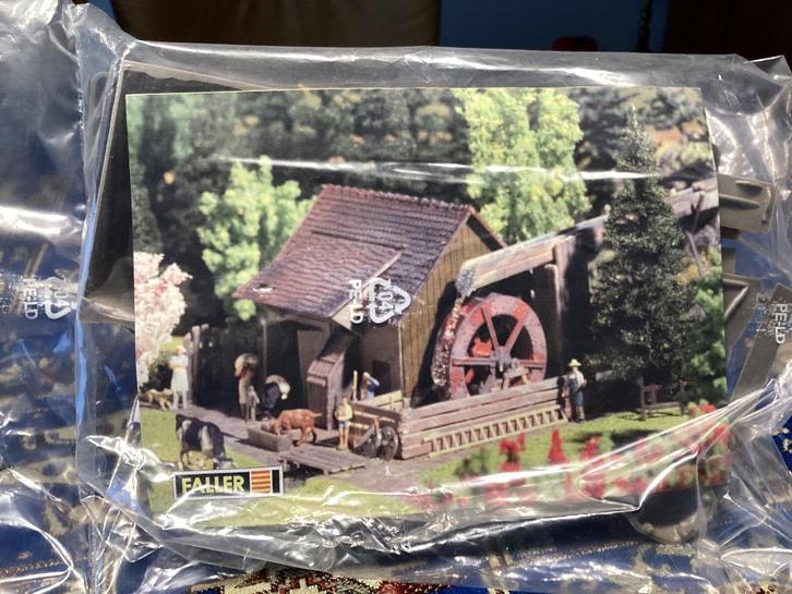 Faller watermolen inclusief pomp H0, Hobby en Vrije tijd, Modeltreinen | H0, Nieuw, Brug, Tunnel of Gebouw, Gelijkstroom of Wisselstroom