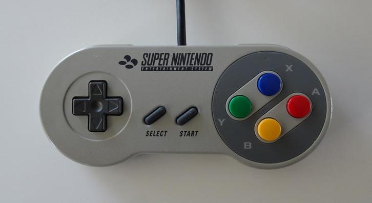 Super Nintendo Controller, Spelcomputers en Games, Games | Nintendo Super NES, Zo goed als nieuw, Overige genres, 1 speler, Vanaf 3 jaar