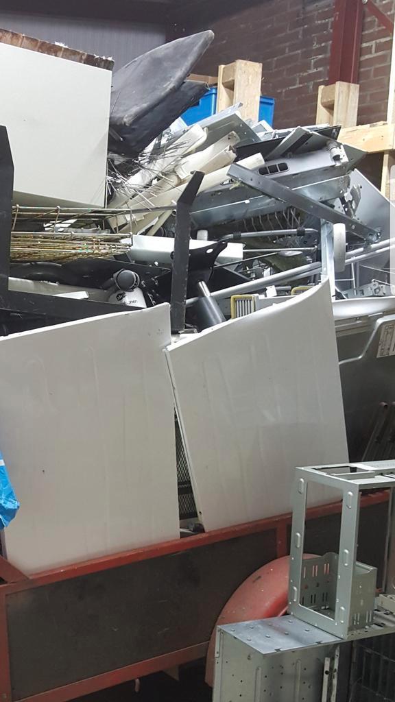 Ik haal gratis metalen/oud ijzer op, Doe-het-zelf en Verbouw, Metalen, Zo goed als nieuw, Ophalen of Verzenden