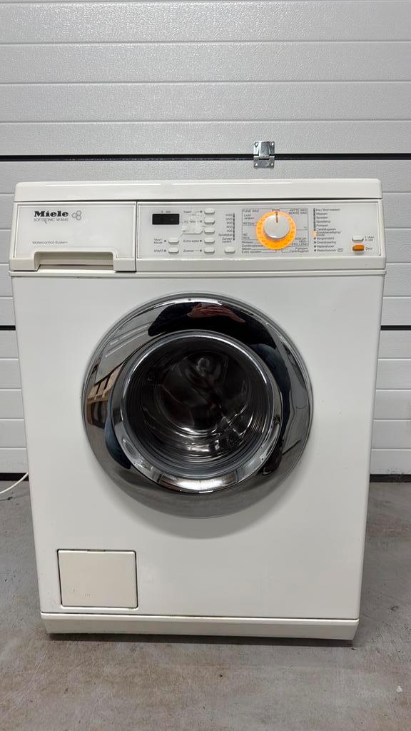 Miele Wasmachine - 5 kg 1450 toeren W4645 Softcare System, Witgoed en Apparatuur, Wasmachines, Zo goed als nieuw, 6 tot 8 kg, 85 tot 90 cm
