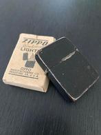 Originele WWII  Zippo 1943-45, Black crackle met doosje, Ophalen of Verzenden, Zo goed als nieuw, Aansteker