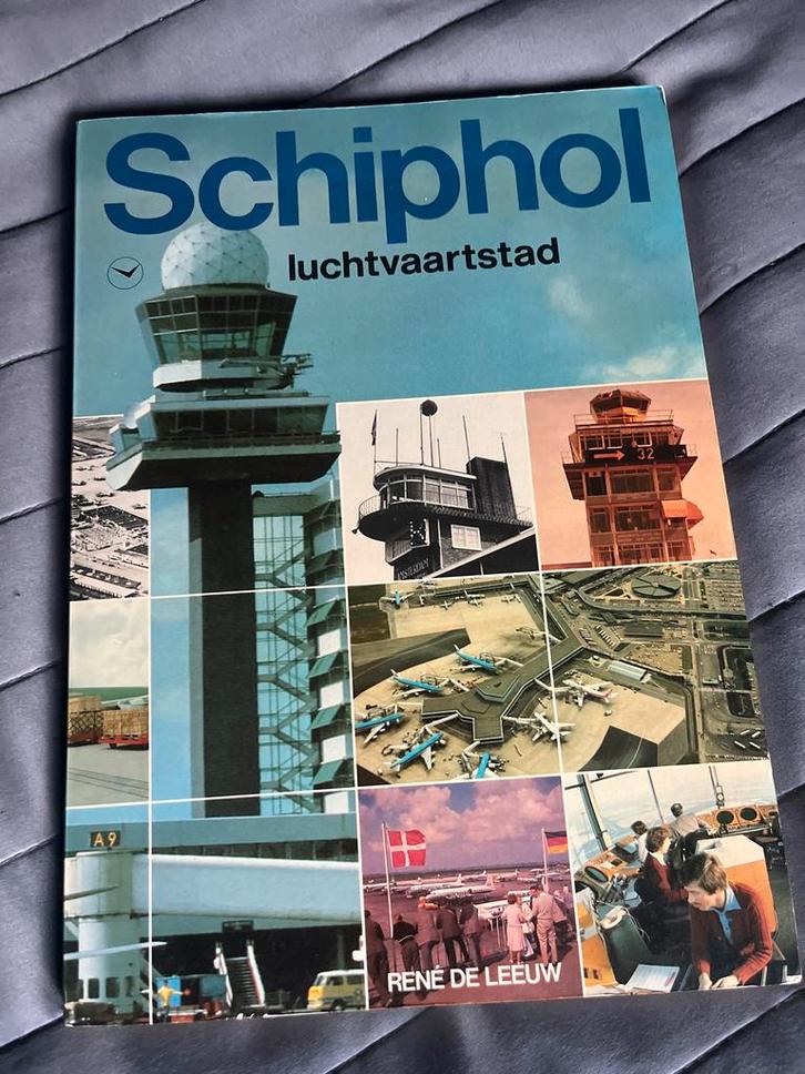 Boek: Schiphol - Luchtvaartstad, Verzamelen, Luchtvaart en Vliegtuigspotten, Ophalen of Verzenden