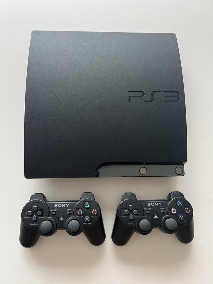 Playstation 3 slim 250GB, Spelcomputers en Games, Spelcomputers | Sony PlayStation 3, Zo goed als nieuw, Slim, Met 2 controllers