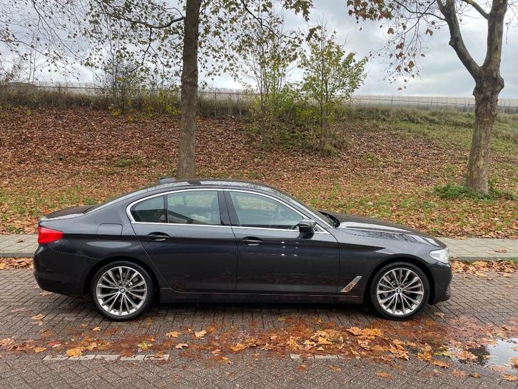 BMW 5-Serie 530e 252pk Aut. 2020 grijs, nappa, comfortzetels, Auto's, BMW, Particulier, 5-Serie, 360° camera, ABS, Achteruitrijcamera